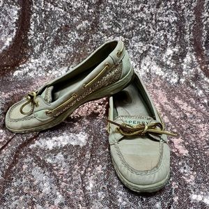 Sperry topsider- women’s